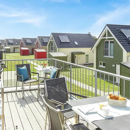 2 Bedroom Stunning In Apartment Busum