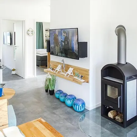 2 Bedroom Stunning In * Busum